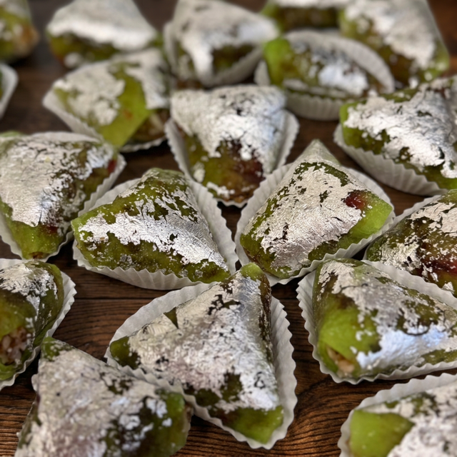 Paan.